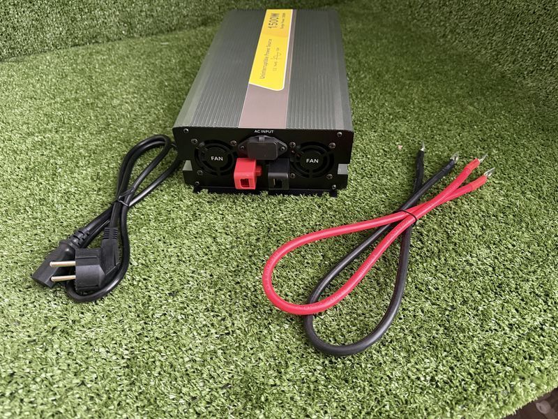 Перетворювач напруги 12 В-220 В 1500 W Pure Чиста сінусоїда с зарядкою 2852444712 фото