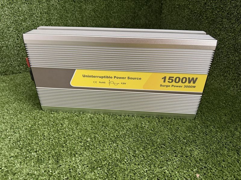 Перетворювач напруги 12 В-220 В 1500 W Pure Чиста сінусоїда с зарядкою 2852444712 фото